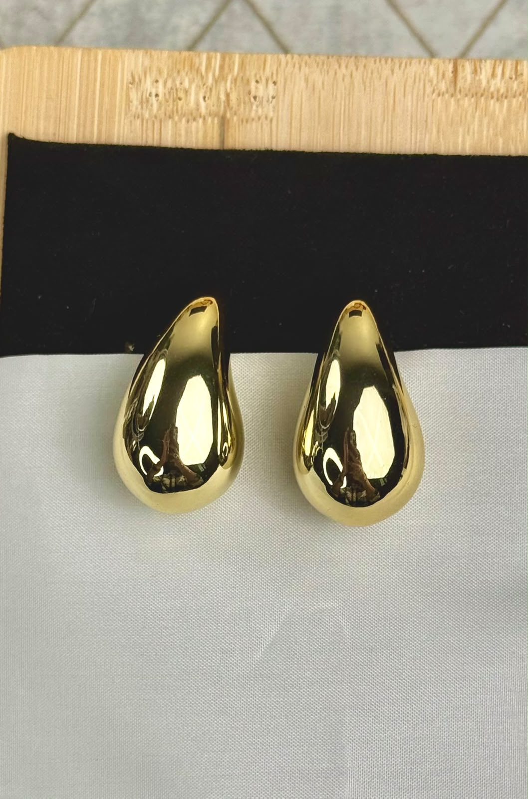 Midas Gold Teardrops