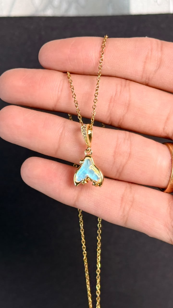 Blue whale tail pendent