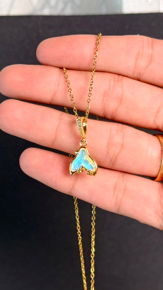 Blue whale tail pendent