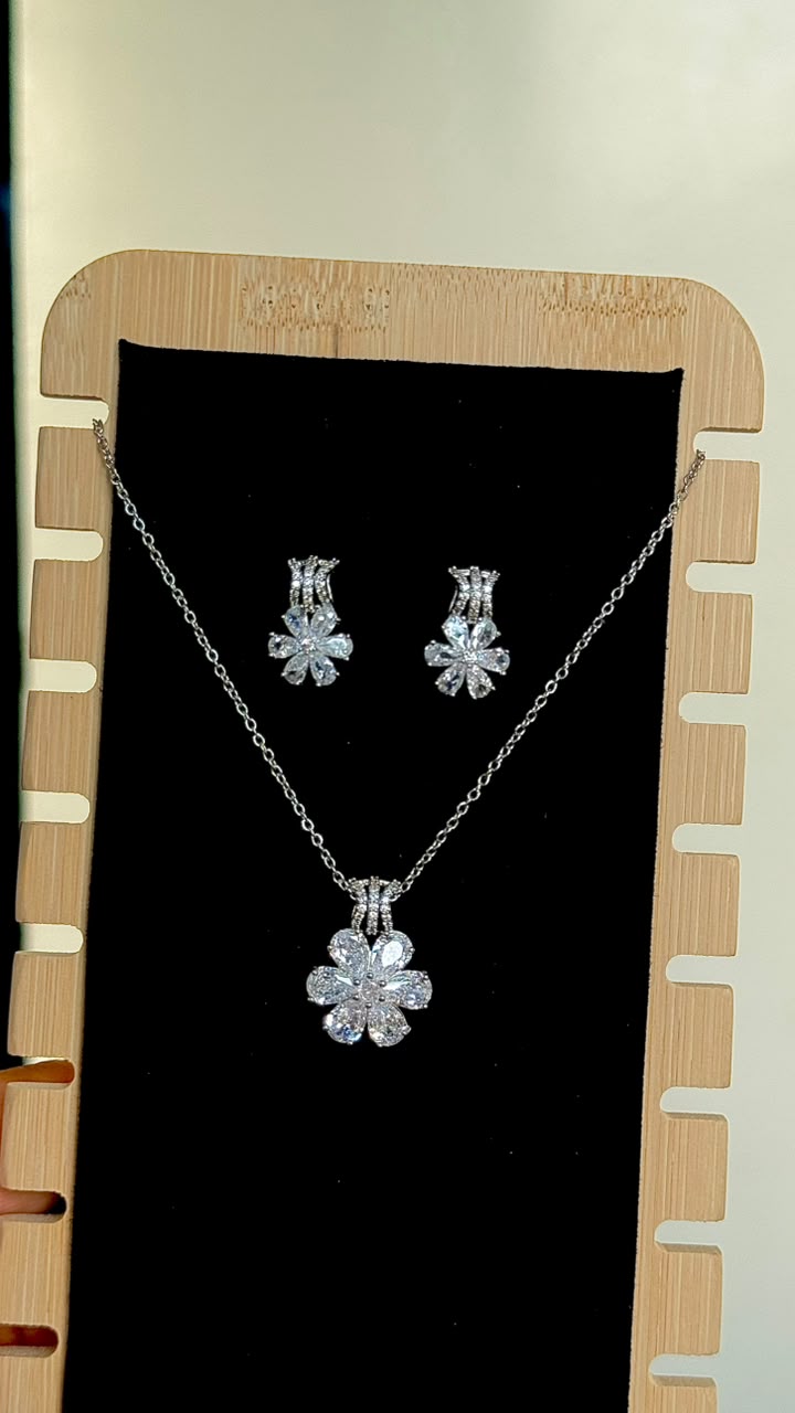 Crystal Petal Elegance Set