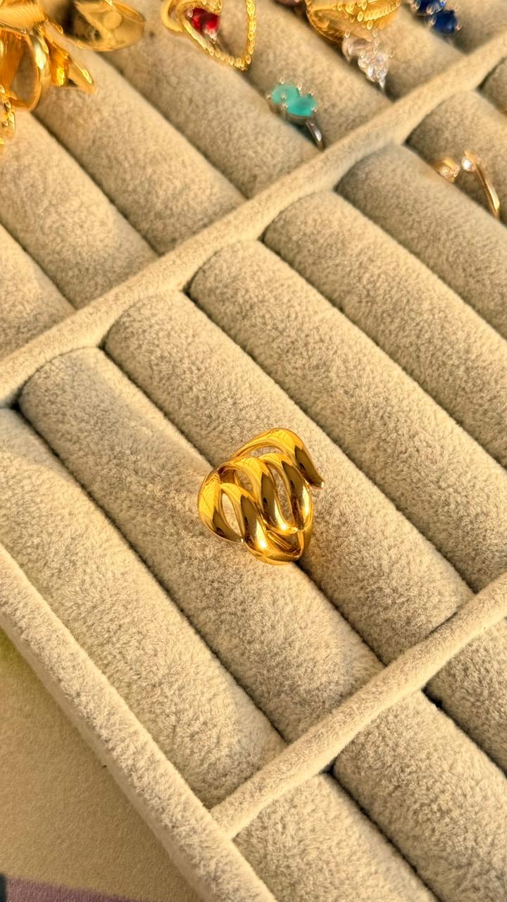 Verano Tide Ring