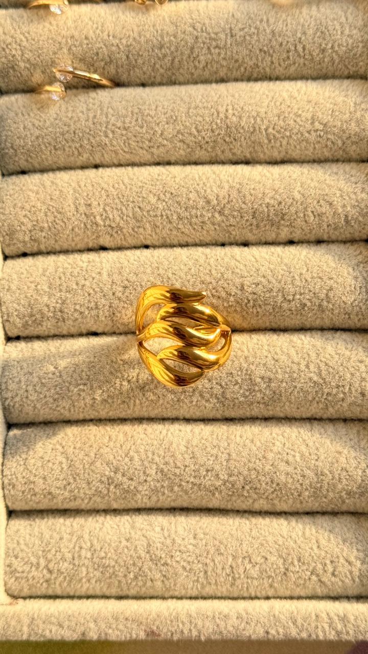 Verano Tide Ring