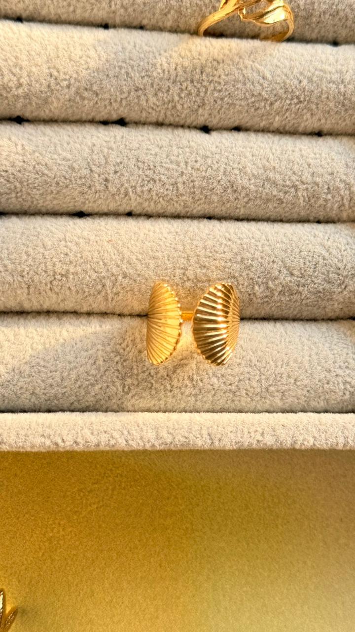 Marina Shell Ring