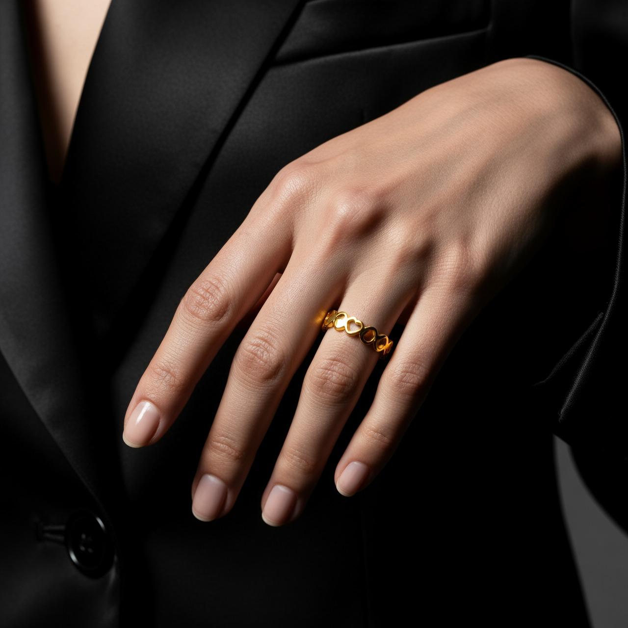 Endless Hearts Ring
