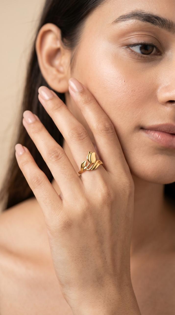Tulip Grace Ring