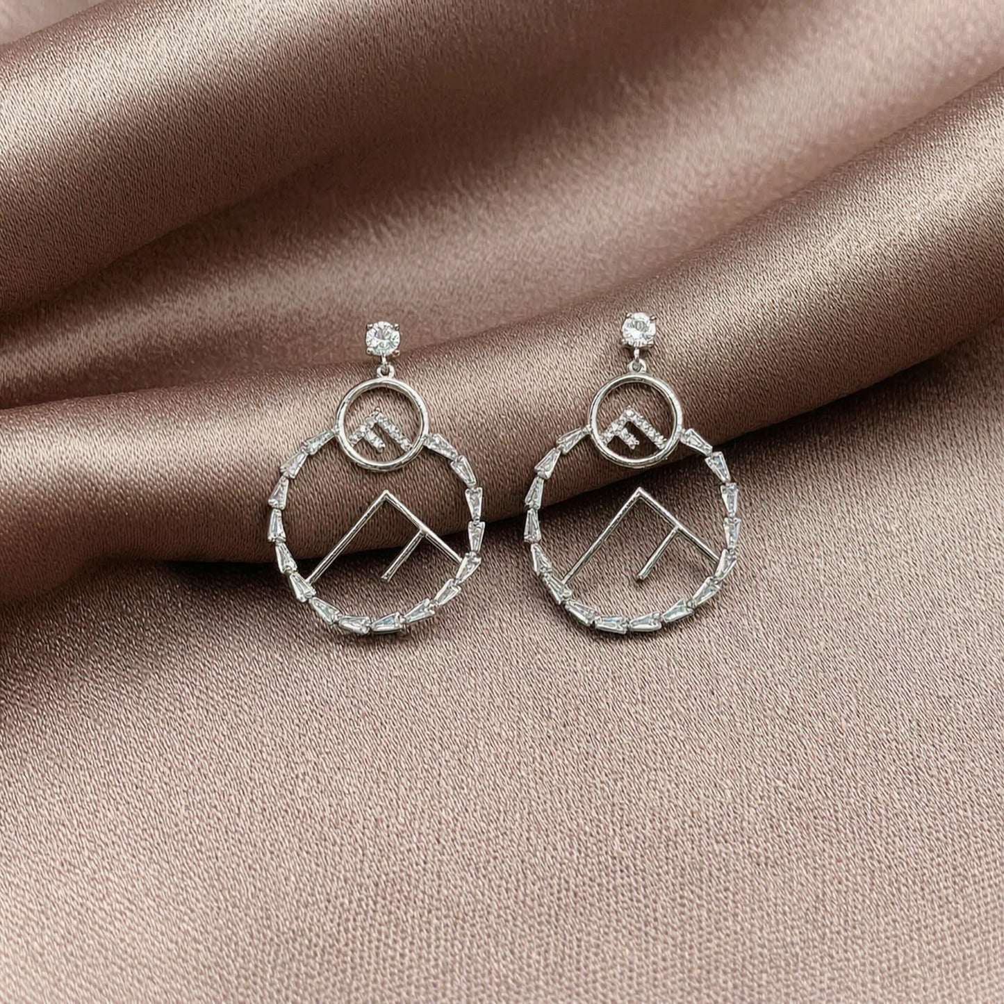 Nova Circle Elegance Earrings