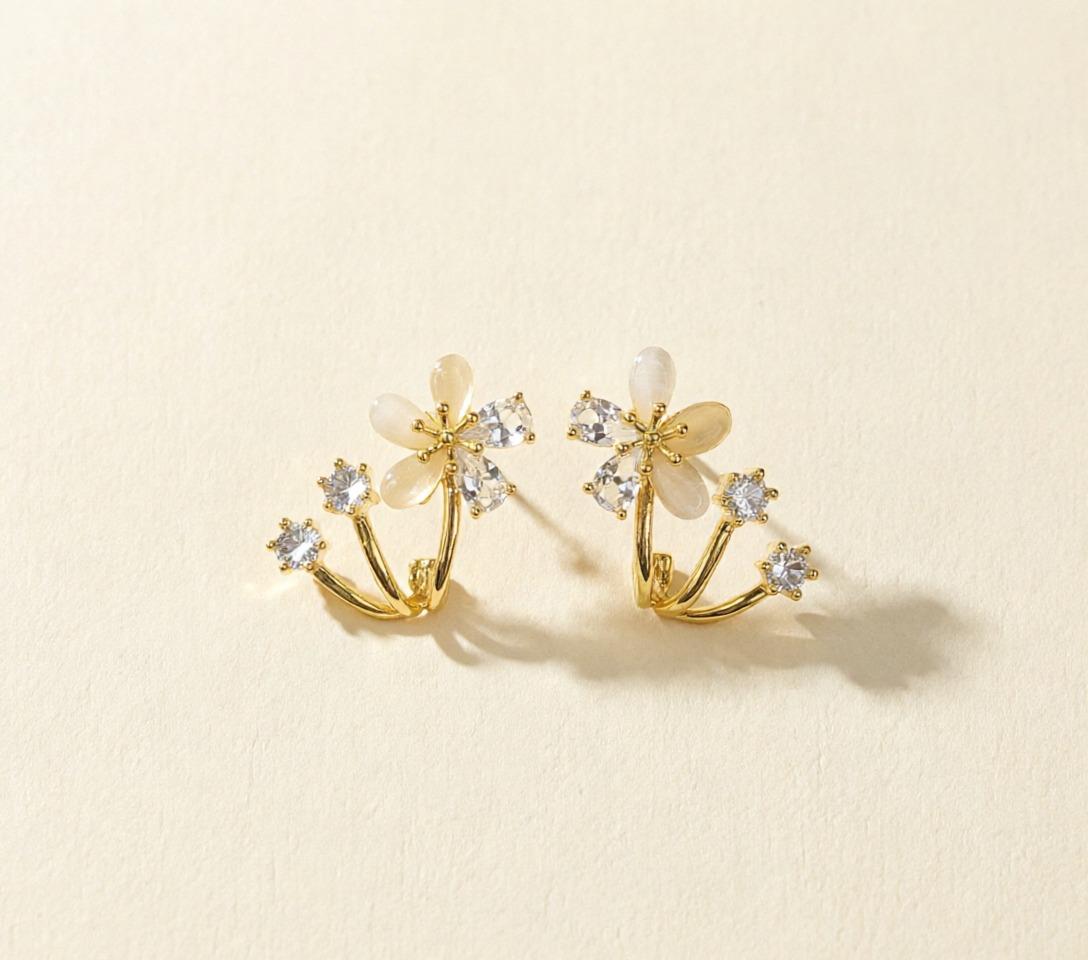 Bloom Royale Crystal Cuffs